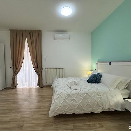 Emerella Luxury Suites-Siderno Lungomare Екстериор снимка