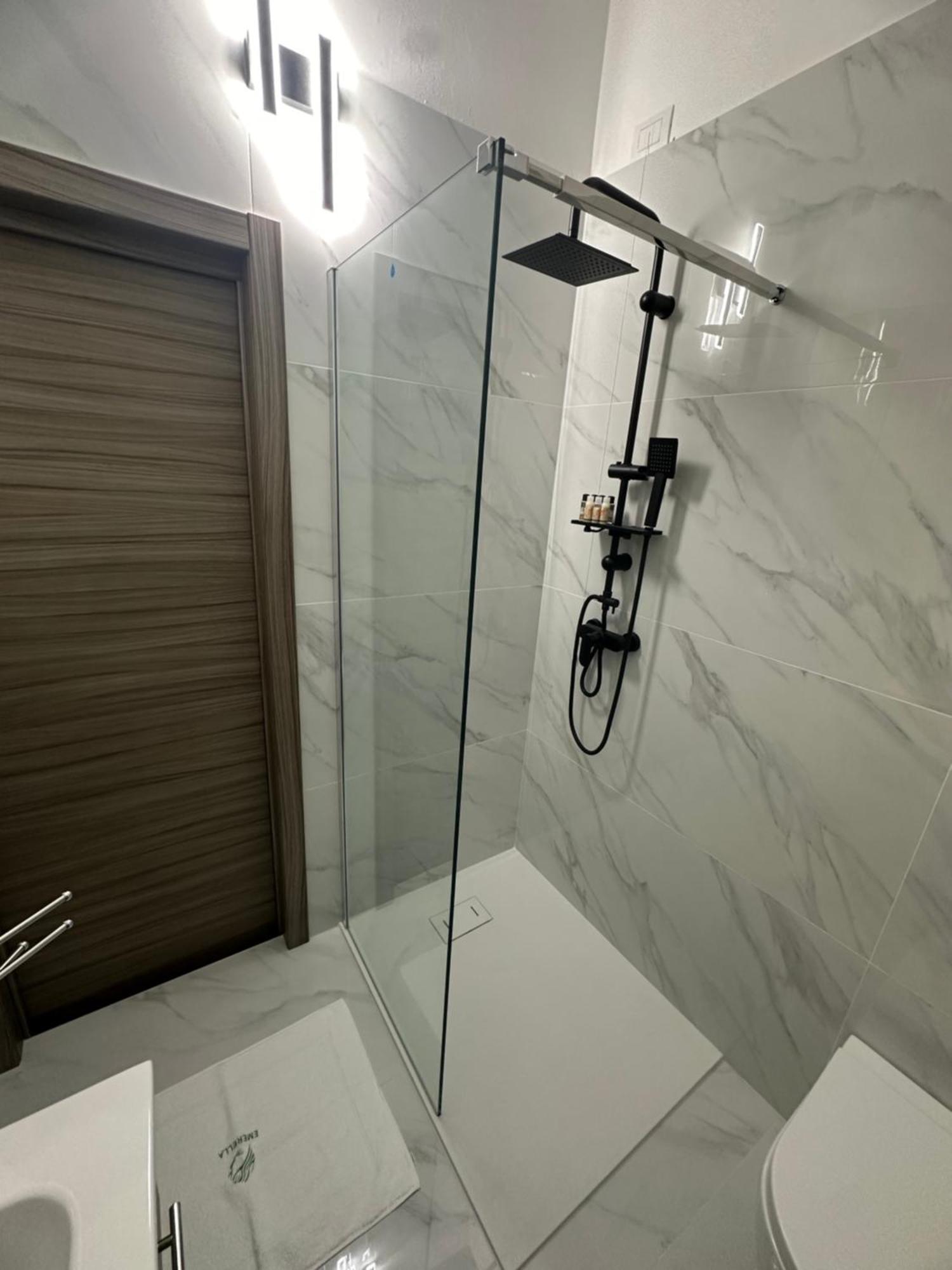 Emerella Luxury Suites-Siderno Lungomare Екстериор снимка