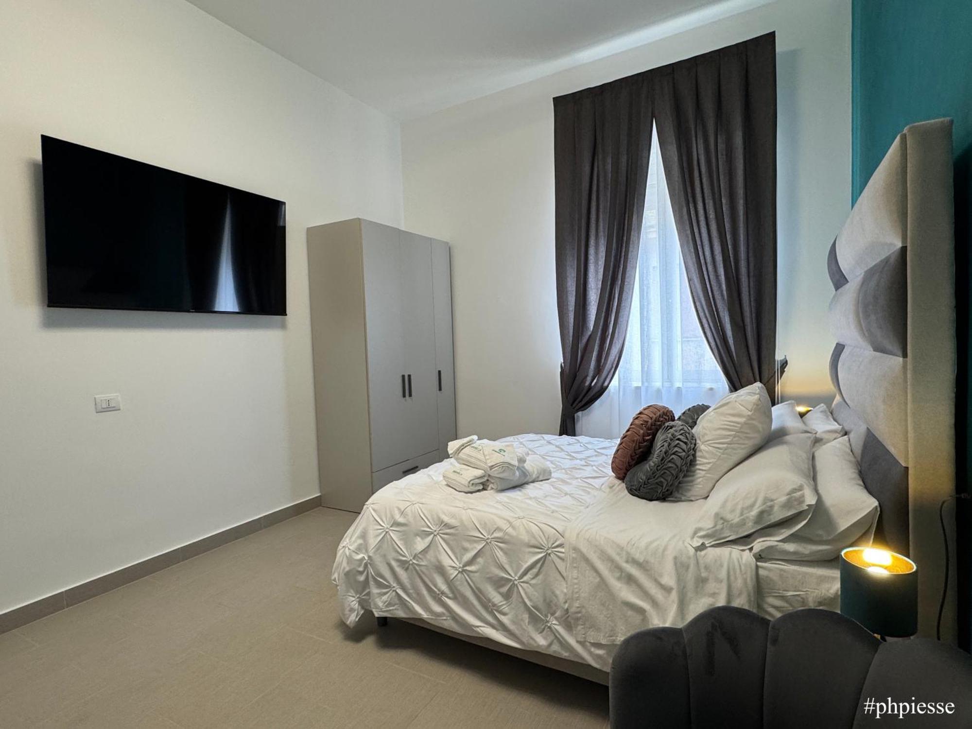 Emerella Luxury Suites-Siderno Lungomare Екстериор снимка