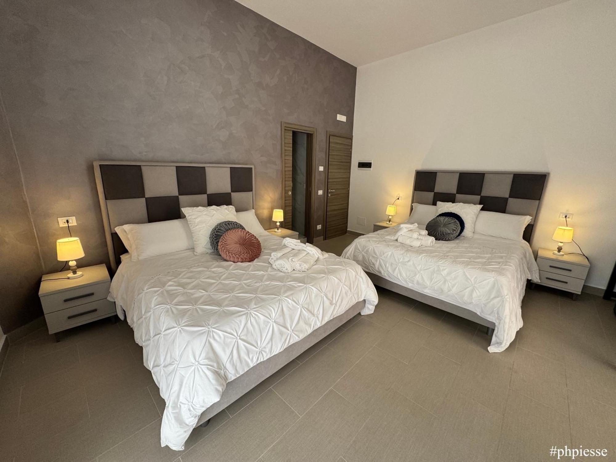 Emerella Luxury Suites-Siderno Lungomare Екстериор снимка