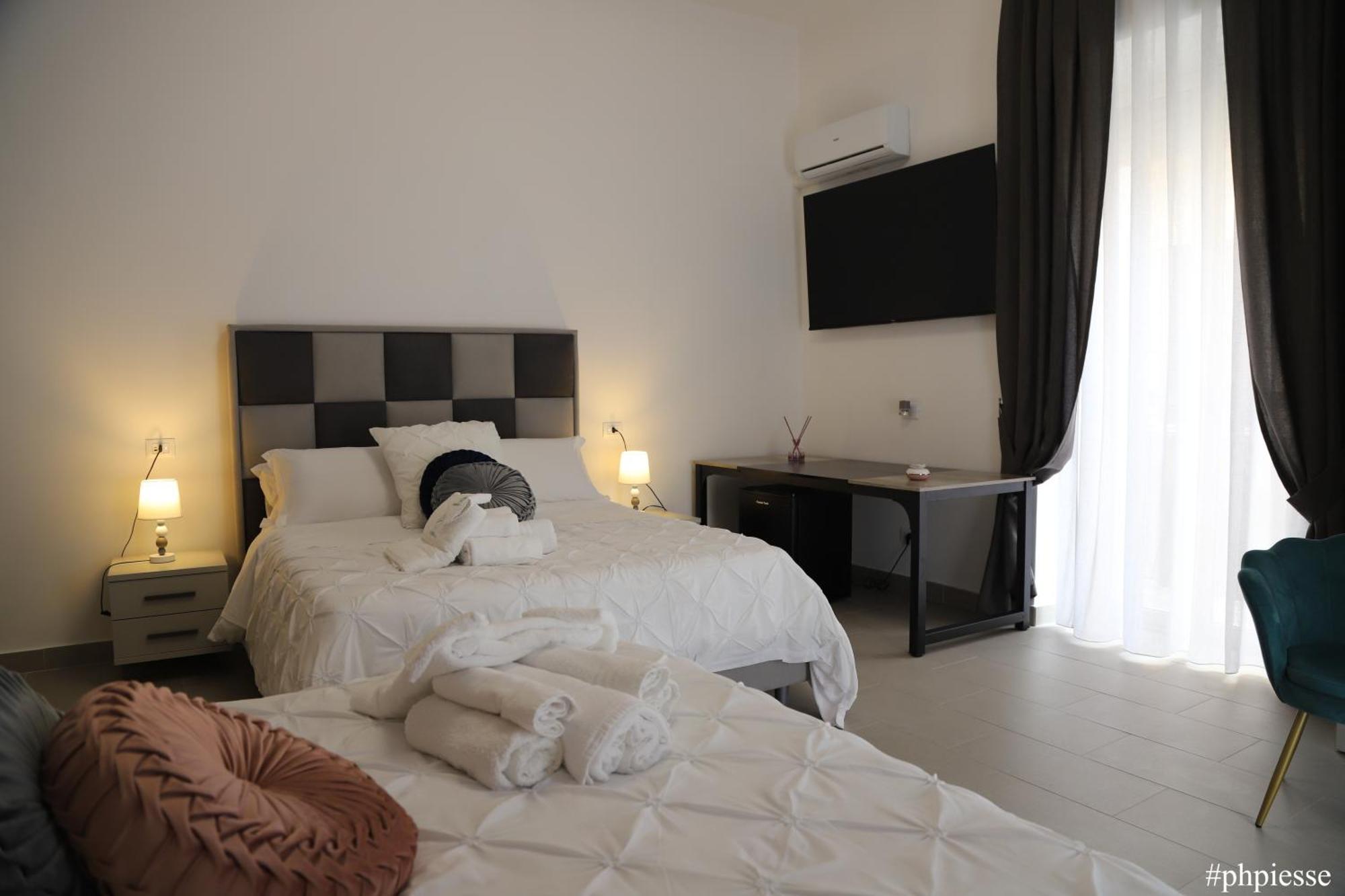 Emerella Luxury Suites-Siderno Lungomare Екстериор снимка