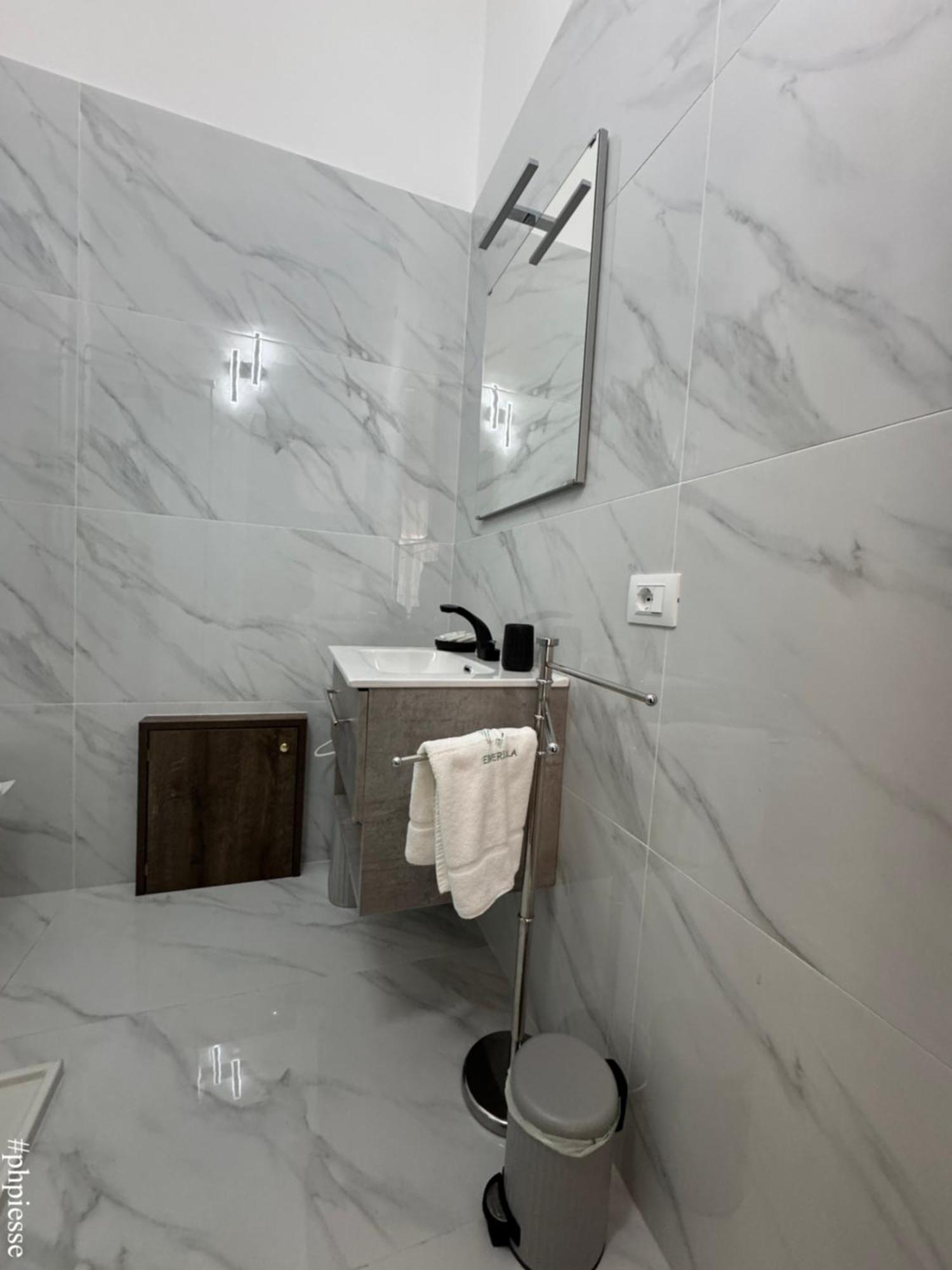 Emerella Luxury Suites-Siderno Lungomare Екстериор снимка