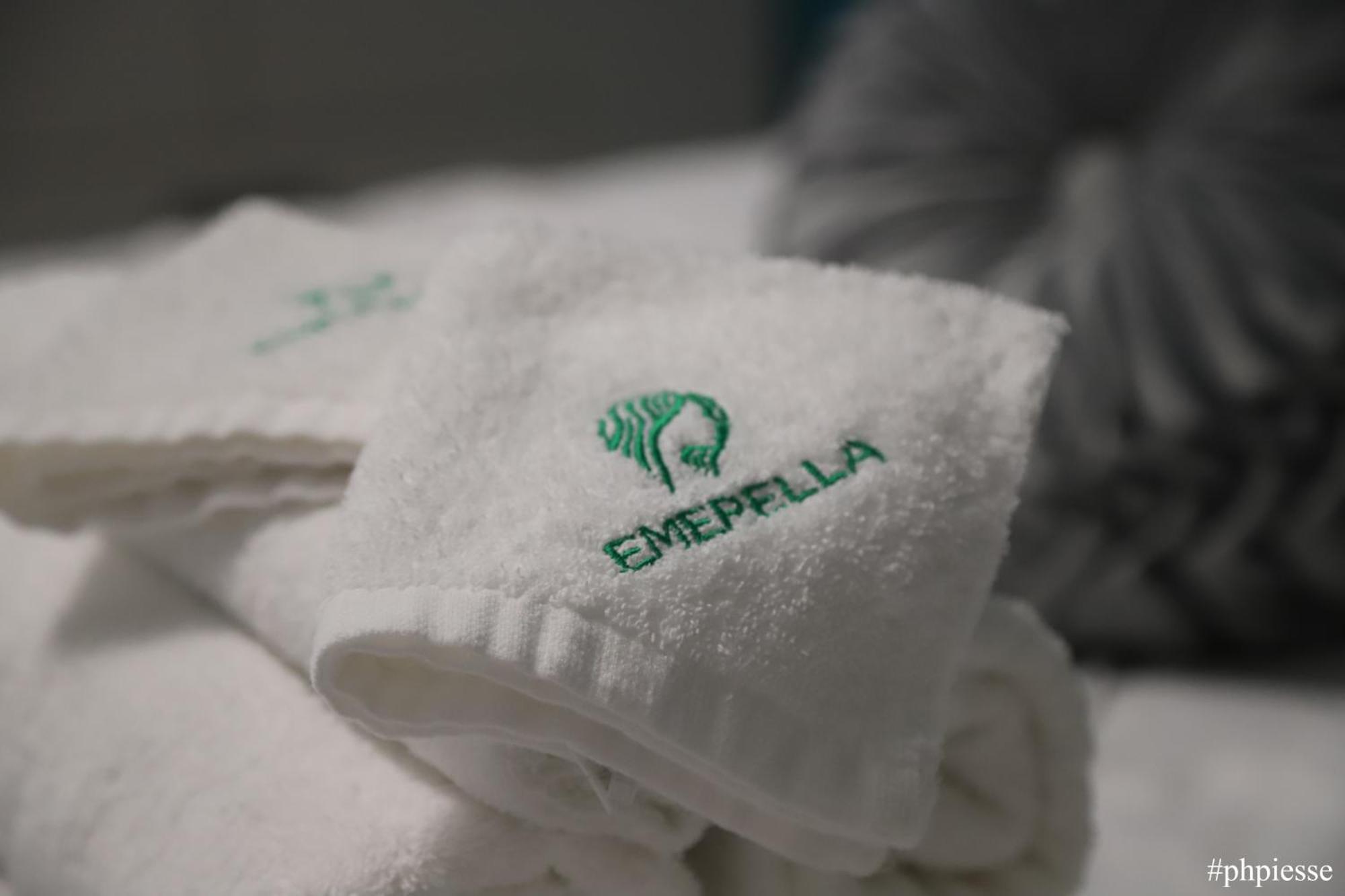 Emerella Luxury Suites-Siderno Lungomare Екстериор снимка